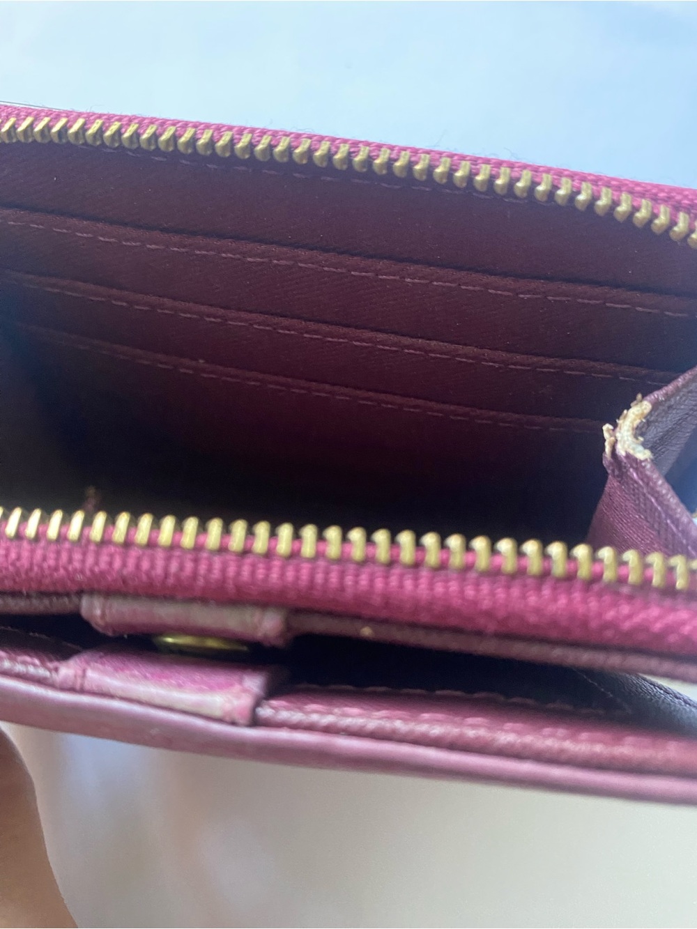 Fossil Multi Function Mini Wallet - Picture 5 of 5